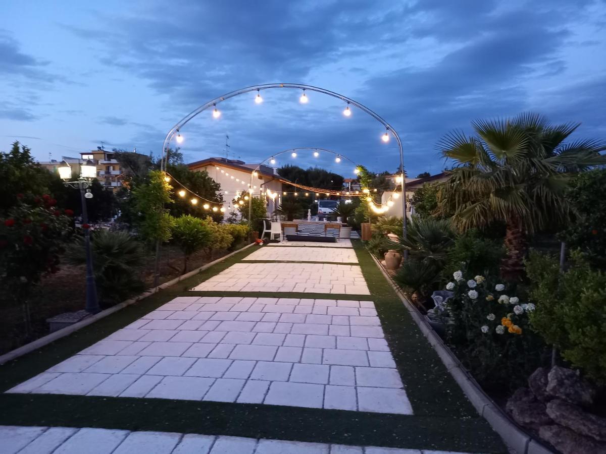 B&B Giardino Isabella Паладжано Экстерьер фото